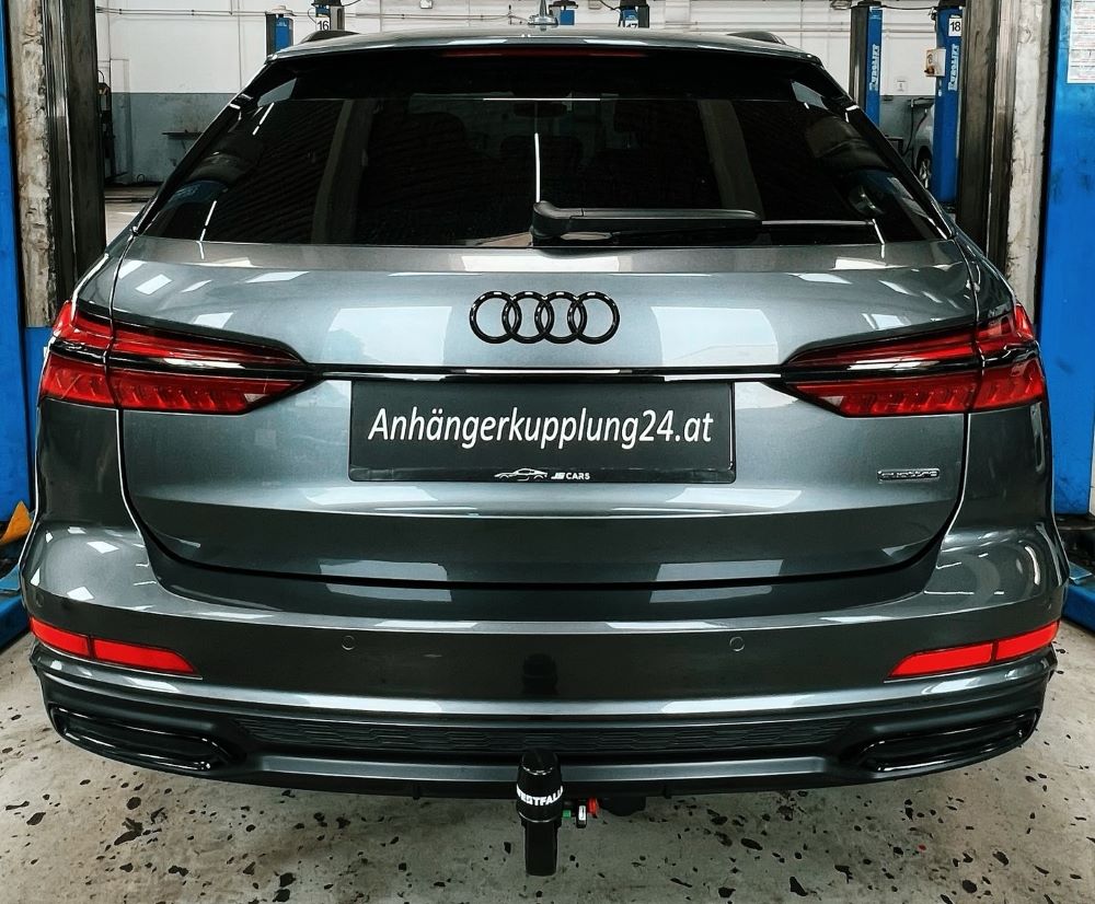 Nachrüstung einer abnehmbaren Westfalia Anhängerkupplung am Audi A6 Avant C8