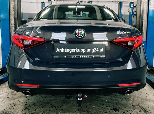 Nachrüstung einer abnehmbaren ORIS Anhängerkupplung am ALFA ROMEO GIULIA